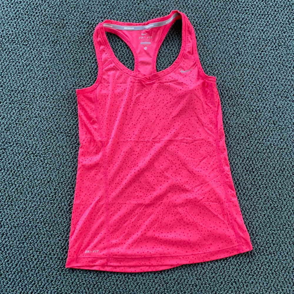 🌺NIKE DRIFIT TANK TOP🌺